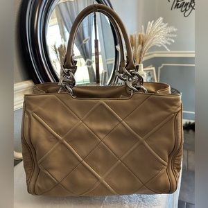 Salvatore Ferragamo Handbag Valachene Beige Leather Authentic